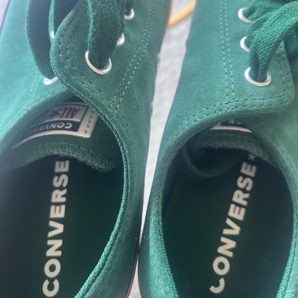 Converse Men's sz 11.5 women sz 13.5 Forest Green Suede Look Sneakers - Picture 4 of 10